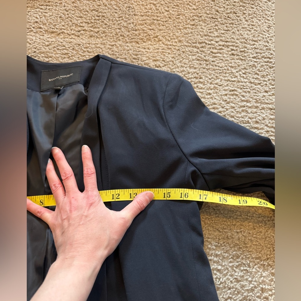 Banana Republic blazer jacket - Picture 3 of 10